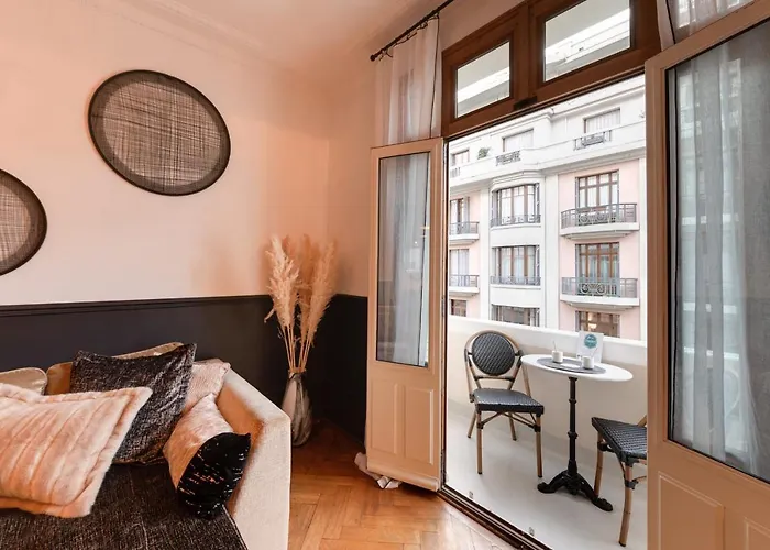 Les Ilots - Joseph Blanc Apt 2 ch au bord du Lac wifi&balcon